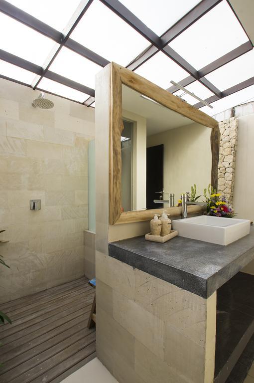 Villa Arushi Seminyak Exterior foto